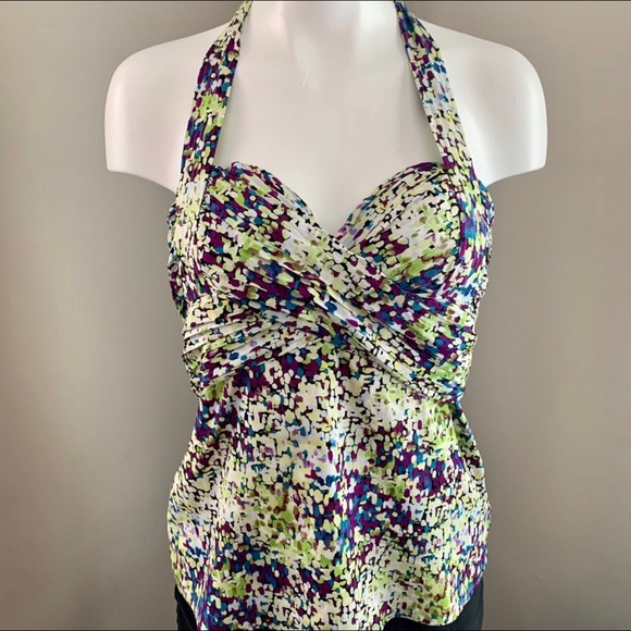 EUC Silk blend Bebe halter top - Picture 1 of 10
